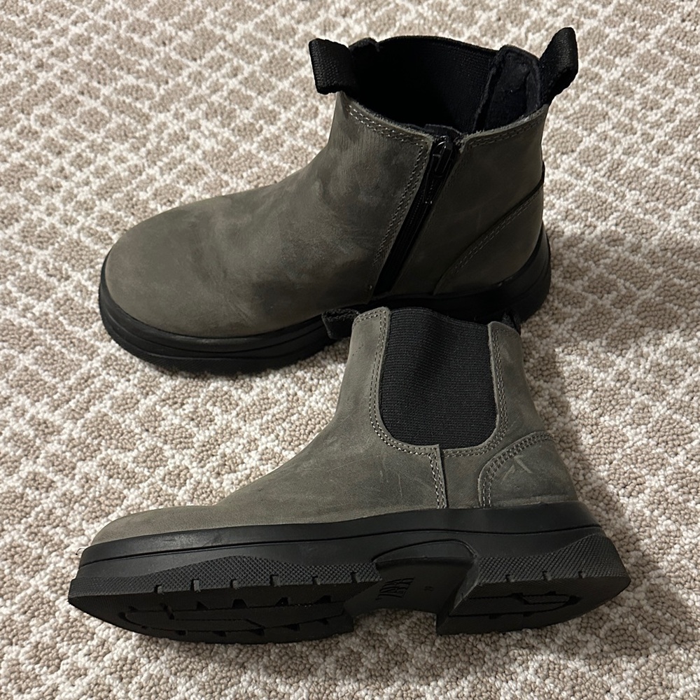 Boys Zara Chelsea Boots